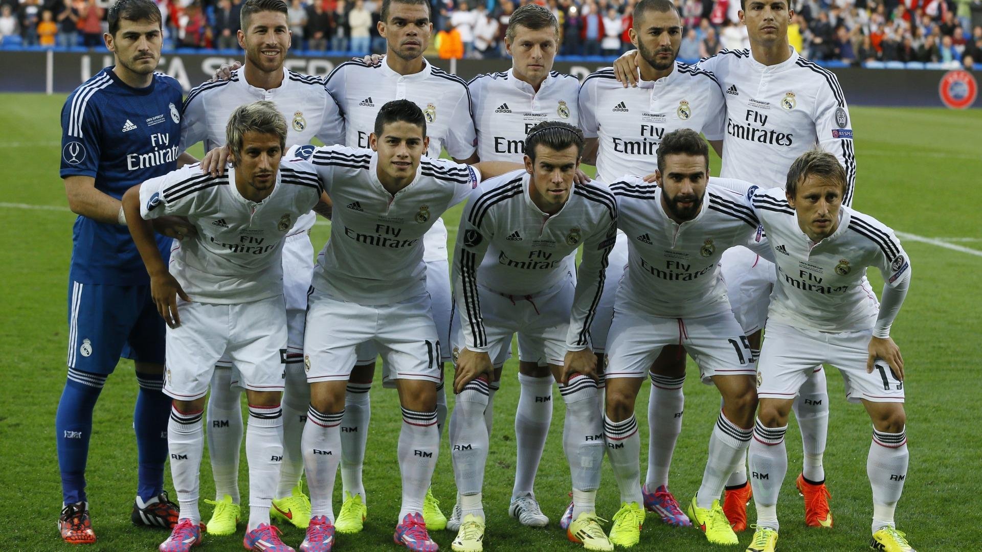 开云下载-守护神降临！库尔图瓦只手遮天，国际米兰绝境翻盘多特蒙德